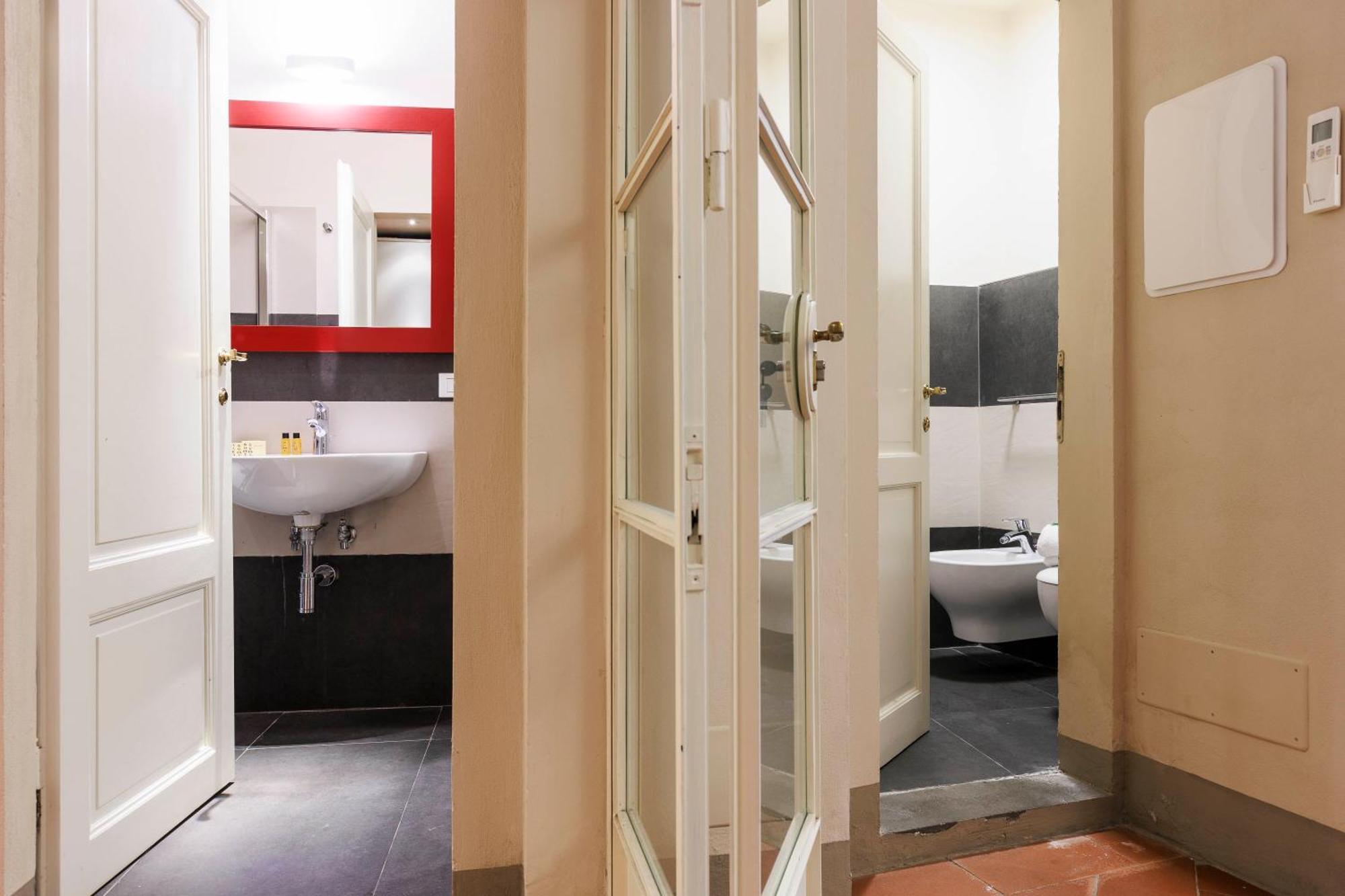 Santa Croce Deluxe Apartment フィレンツェ エクステリア 写真